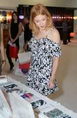 RENEE OLSTEAD at Kari Feinstein’s Style Lounge in Los Angeles 02/25/2016