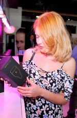 RENEE OLSTEAD at Kari Feinstein’s Style Lounge in Los Angeles 02/25/2016