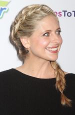 SARAH MICHELLE GELLAR at Swiffer Yes to he Mess Event in New York 02/03/2016
