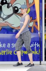 SCARLETT JOHANSSON Heading to the Set of Ghost in the Shell in New Zealand 02/26/2016