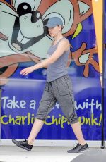 SCARLETT JOHANSSON Heading to the Set of Ghost in the Shell in New Zealand 02/26/2016
