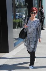 SHARON OSBOURNE Out and About in Los Angeles 02/12/2016