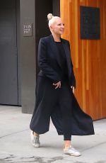 SIA FURLER Out and About in New York 01/29/2016