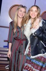 SUKI WATERHOUSE at Tommy Hilfiger Eomen