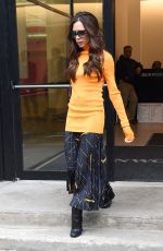 VICTORIA BECKHAM Leaves an Office in New York 02/08/2016