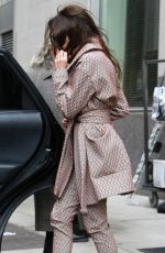 VICTORIA BECKHAM Leaves Her Apartment in New York 02/10/2016