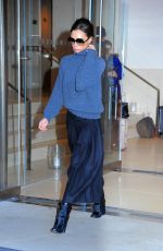 VICTORIA BECKHAM Leaves Her Apartment in New York 02/12/2016