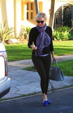 YOLANDA FOSTER Out and About in Beverly Hills 02/03/2016