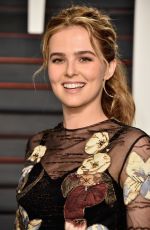 ZOEY DEUTCH at Vanity Fair Oscar 2016 Party in Beverly Hills 02/28/2016