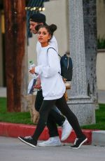 ARIANA GRANDE Shopping at Whole Foods in Studio City 03/17/2016