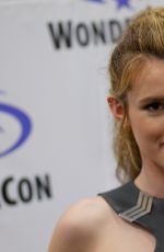 BELLA THORNE at Wondercon 2016 