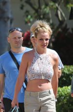 BRITNEY SPEARS Out Shopping in Hawaii 03/29/2016