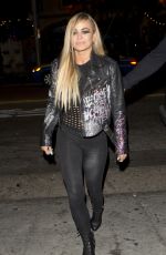 CARMEN ELECTRA Leaves Abbey in West Hollywood 03/19/2016