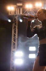 CHARLI XCX Performs at Soundexchange Showcase at SXSW 2016 in Austin 03/18/2016