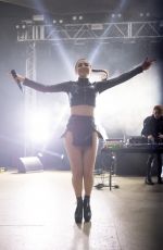 CHARLI XCX Performs at Soundexchange Showcase at SXSW 2016 in Austin 03/18/2016