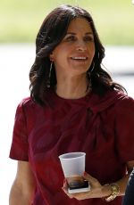 COURTNEY COX Heading to 