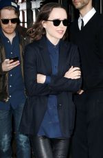 ELLEN APGE Leaves Her Hotel in New York 03/08/2016