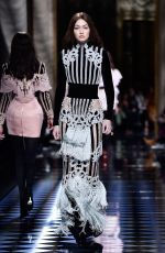 GIGI HADID at Balmani Fashion Show in Paris 03/03/2016