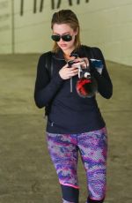 KHLOE KARDASHIAN Leaves a Gym in Beverly Hills 03/01/2016