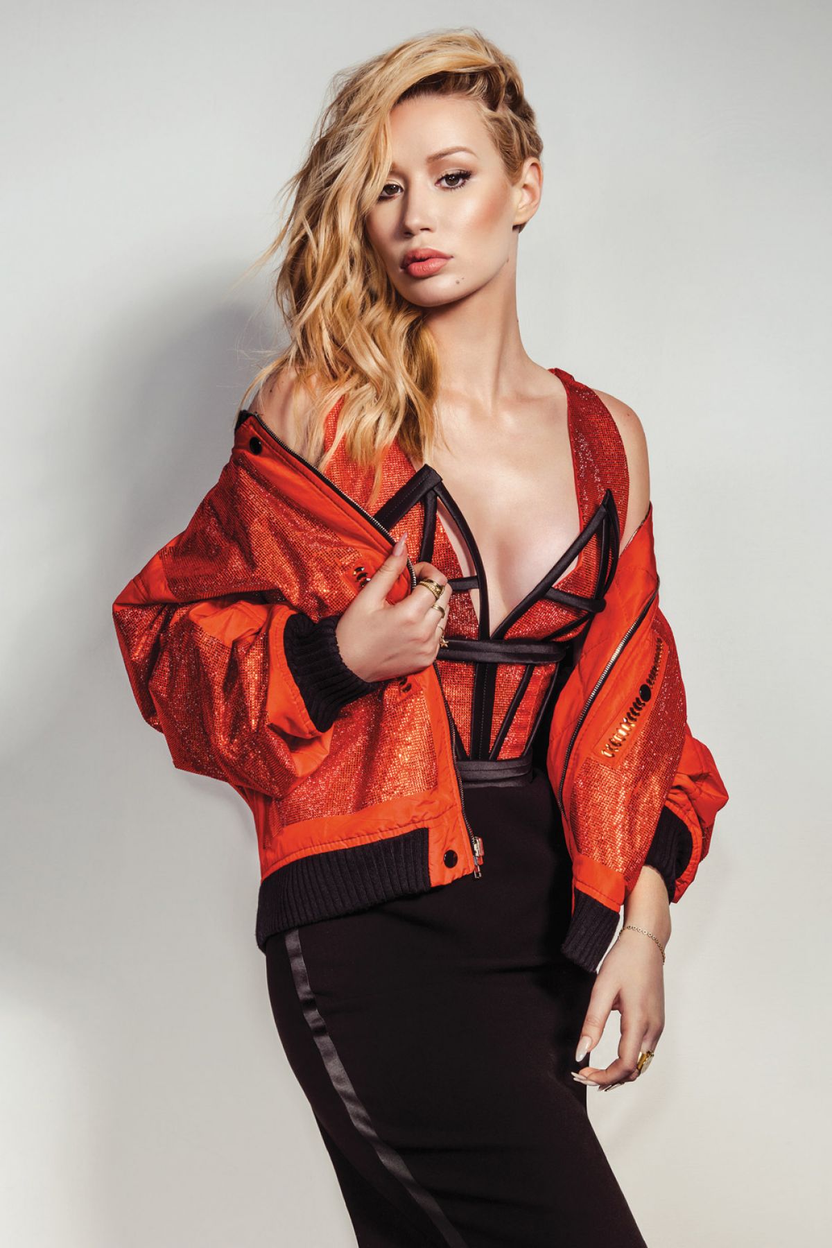 IGGY AZALEA in Schon Magazine IGGY AZALEA in Schon Magazine