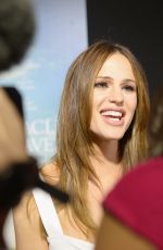 JENNIFER GARNER at 