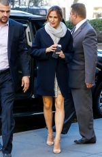 JENNIFER GARNER Leaves a Breakfast Coffee Shop in Manhattan 03/16/2016