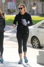 JENNIFER GARNER Leaves a Gym in Los Angeles 03/29/2016