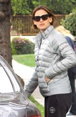 JENNIFER GARNER Leaves Her Home in Brentwood 02/29/2016