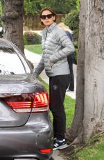 JENNIFER GARNER Leaves Her Home in Brentwood 02/29/2016