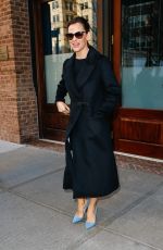 JENNIFER GARNER Leaves Her Hotel in New York 03/17/2016
