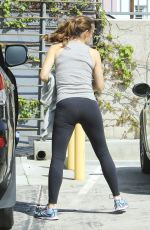 JENNIFER GARNER Out and About in Beverly Hills  03/12/2016