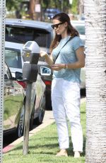JENNIFER GARNER Out in Brentwood 03/26/2016