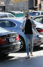 JENNIFER GARNER Out Shopping in Los Angeles 03/12/2016