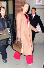 JENNIFER LOPEZ Leaves Her Apartment in New York 03/01/2016