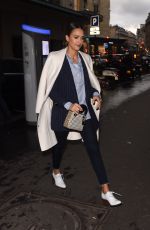 JESSICA ALBA Out and About in Paris 03/04/2016