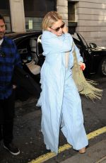 KATE HUDSON Arrives at BBC Radio 2 Studios in London 04/03/2016