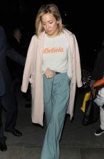KATE HUDSON Arrives at Connaught Hotel in London 03/04/2016