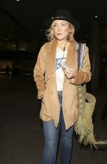 KATE HUDSON Arrives at LAX Airport in Los Angeles 03/06/2016