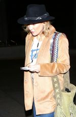 KATE HUDSON Arrives at LAX Airport in Los Angeles 03/06/2016