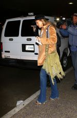 KATE HUDSON Arrives at LAX Airport in Los Angeles 03/06/2016