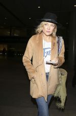 KATE HUDSON Arrives at LAX Airport in Los Angeles 03/06/2016