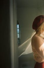 KATE WINSLET for Violet by Tom Craig