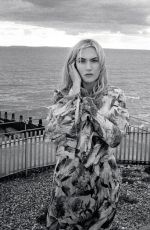 KATE WINSLET for Violet by Tom Craig