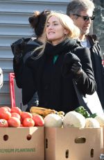 KATE WINSLET on the Set of 