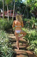 KATRINA BOWDEN - Finding Balance Photoshoot
