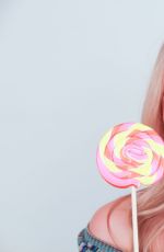 KATRINA BOWDEN for Kick Your Sugar Habit. Now! 