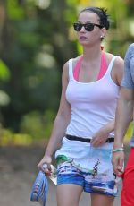 KATY PERRY and Orlando Bloom Out Hiking in Hawaii 02/27/2016
