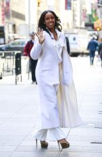 KELLY ROWLAND Leaves Huffpost Live in New York 03/21/2016