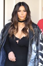 KIM KARDASHIAN Arrives at Epione in Beverly Hill 03/17/2016