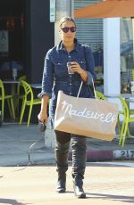 LEONA LEWIS Shopping at Madewell in Los Angeles 03/22/2016